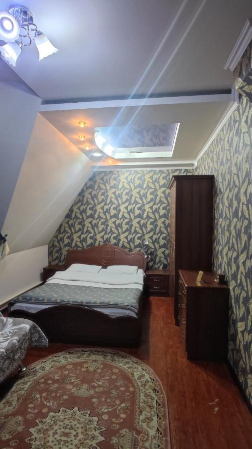 Bishkek Villa Hotel Eksteriør bilde