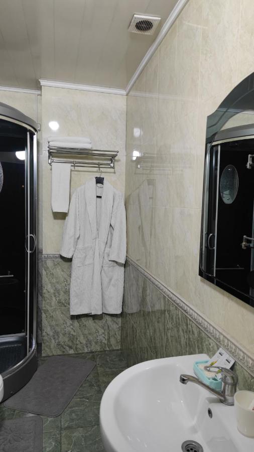 Bishkek Villa Hotel Eksteriør bilde