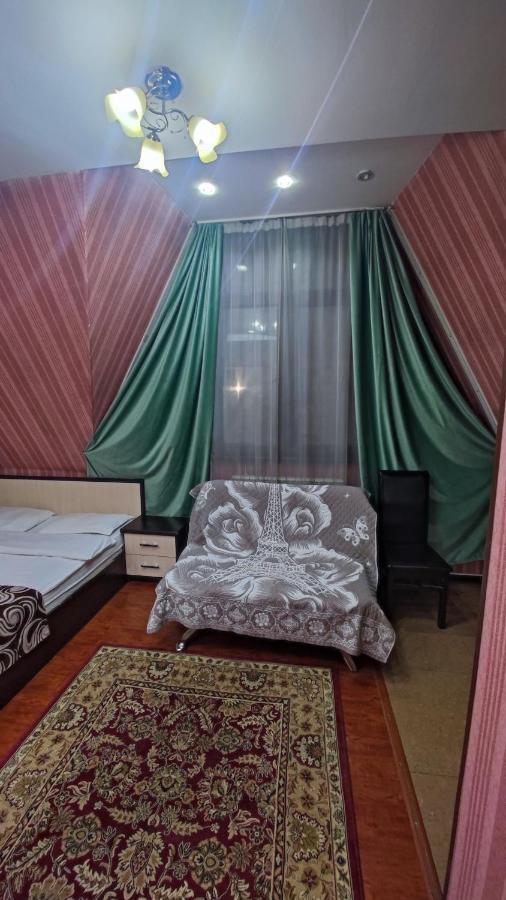 Bishkek Villa Hotel Eksteriør bilde