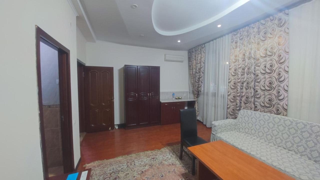 Bishkek Villa Hotel Eksteriør bilde